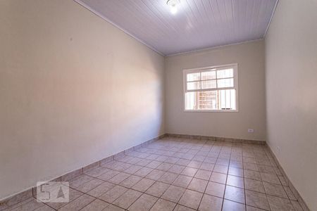 Quarto 2 de casa para alugar com 3 quartos, 90m² em Conjunto Residencial Jardim Canaã, São Paulo