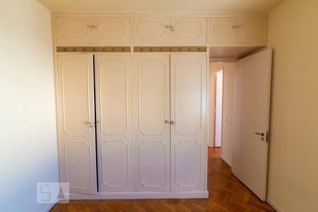 Apartamento à venda com 70m², 2 quartos e 1 vaga Apartamento à venda com 70m², 2 quartos e 1 vagaQuarto 2 - Armários