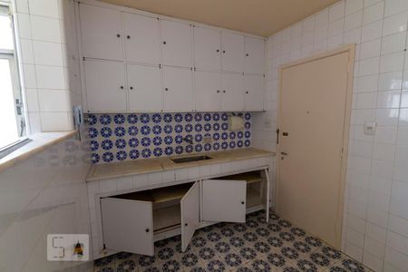 Apartamento à venda com 70m², 2 quartos e 1 vaga Apartamento à venda com 70m², 2 quartos e 1 vagaCozinha