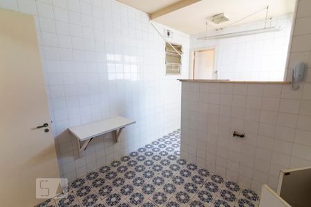 Apartamento à venda com 70m², 2 quartos e 1 vaga Apartamento à venda com 70m², 2 quartos e 1 vagaCozinha