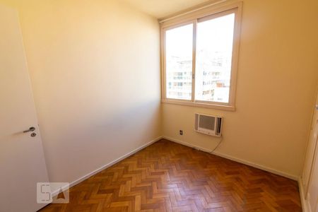 Quarto 1 de apartamento à venda com 2 quartos, 70m² em Tijuca, Rio de Janeiro