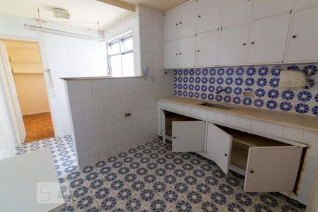 Apartamento à venda com 70m², 2 quartos e 1 vaga Apartamento à venda com 70m², 2 quartos e 1 vagaCozinha
