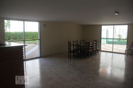 Apartamento para alugar com 56m², 2 quartos e 1 vagaÁrea comum - Salão de festas