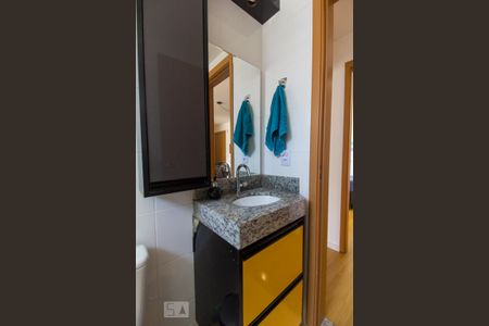 Apartamento para alugar com 50m², 2 quartos e 1 vaga Apartamento para alugar com 50m², 2 quartos e 1 vagaBanheiro