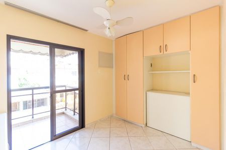 Apartamento à venda com 130m², 4 quartos e 1 vaga Apartamento à venda com 130m², 4 quartos e 1 vagaQuarto 3 - Suíte