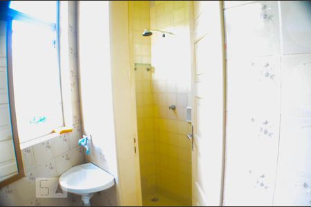 Apartamento para alugar com 90m², 3 quartos e sem vagaBanheiro na área de serviço