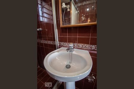 Banheiro de apartamento para alugar com 1 quarto, 44m² em Água Branca, São Paulo