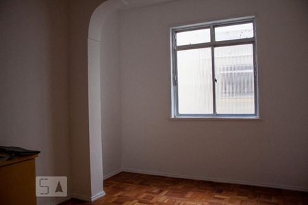 Quarto  de apartamento para alugar com 3 quartos, 80m² em Maracanã, Rio de Janeiro