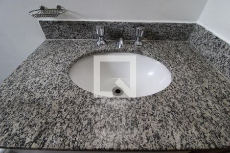 Apartamento para alugar com 39m², 1 quarto e sem vagaPia do banheiro