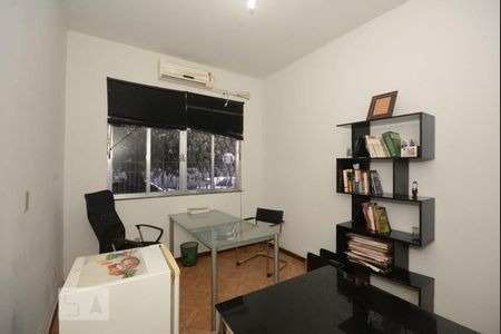 Casa à venda com 600m², 4 quartos e 2 vagasquarto 2