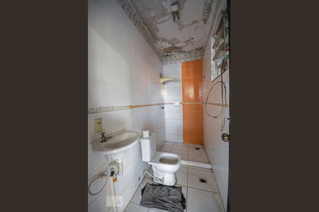 Casa à venda com 600m², 4 quartos e 2 vagasBanheiro 2