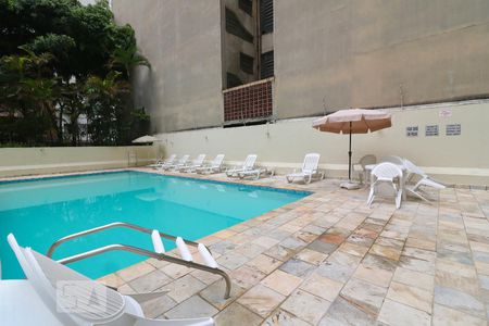 Apartamento para alugar com 36m², 1 quarto e 1 vagaÁrea comum - Piscina