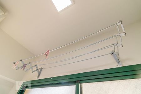 Apartamento para alugar com 98m², 3 quartos e 2 vagasDetalhe da Área de Serviço