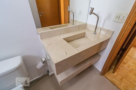 Apartamento para alugar com 98m², 3 quartos e 2 vagasDetalhe do Banheiro da Suíte
