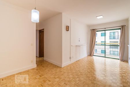 Apartamento para alugar com 98m², 3 quartos e 2 vagasSala