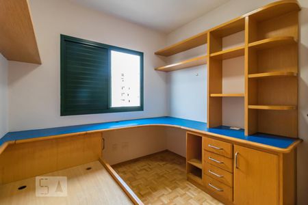 Apartamento para alugar com 98m², 3 quartos e 2 vagasQuarto 2