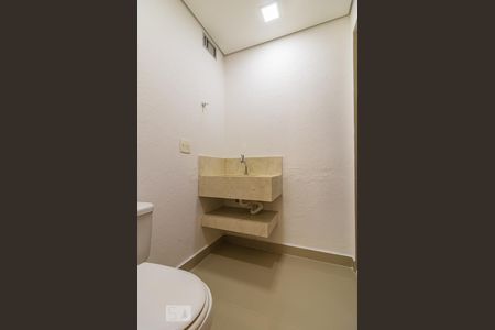 Apartamento para alugar com 98m², 3 quartos e 2 vagasBanheiro do Corredor