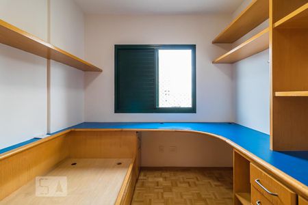 Apartamento para alugar com 98m², 3 quartos e 2 vagasQuarto 2