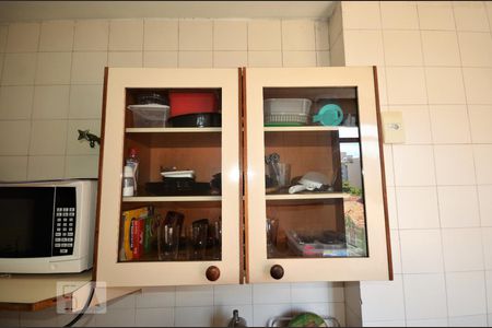 Apartamento para alugar com 59m², 1 quarto e 1 vagaCozinha - Armários