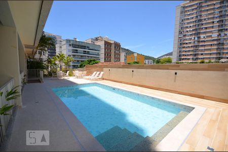 Apartamento para alugar com 59m², 1 quarto e 1 vagaÁrea comum - Piscina