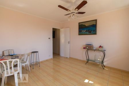 Casa à venda com 130m², 5 quartos e 3 vagasQuarto 1