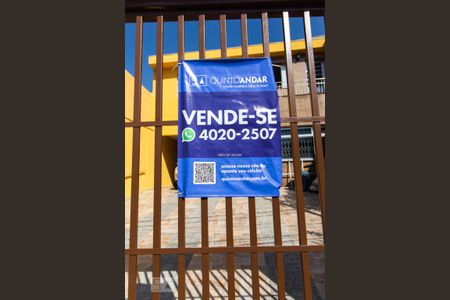 Casa à venda com 130m², 5 quartos e 3 vagasFachada