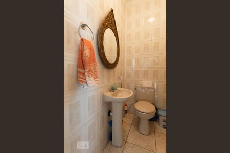 Lavabo de casa à venda com 5 quartos, 130m² em Vila Ema, São Paulo