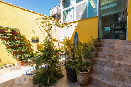 Casa à venda com 130m², 5 quartos e 3 vagasQuintal