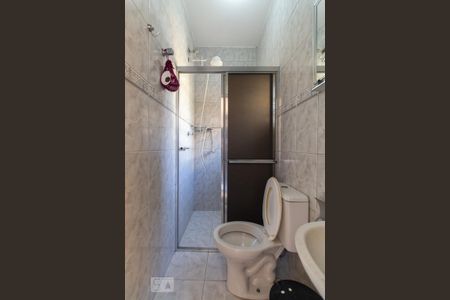 Casa à venda com 130m², 5 quartos e 3 vagasBanheiro 2