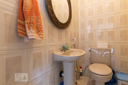 Lavabo de casa à venda com 5 quartos, 130m² em Vila Ema, São Paulo