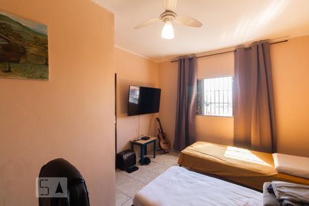 Casa à venda com 130m², 5 quartos e 3 vagasQuarto 4