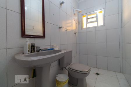 Banheiro de casa para alugar com 5 quartos, 130m² em Vila Ema, São Paulo