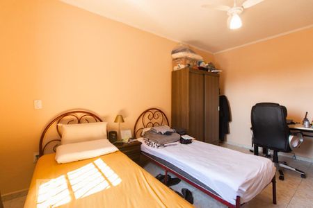 Casa à venda com 130m², 5 quartos e 3 vagasQuarto 4