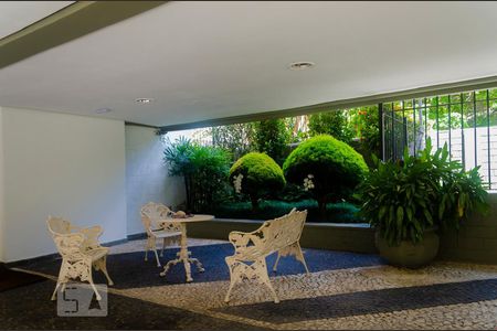 Studio à venda com 45m², 1 quarto e 1 vaga Studio à venda com 45m², 1 quarto e 1 vagaÁrea comum