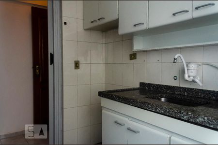 Studio à venda com 45m², 1 quarto e 1 vaga Studio à venda com 45m², 1 quarto e 1 vagaCozinha