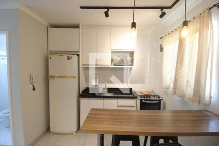 Sala / Cozinha de casa de condomínio à venda com 1 quarto, 38m² em Parada Inglesa, São Paulo