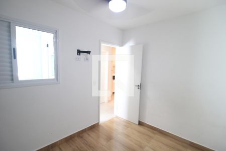 Quarto de casa de condomínio à venda com 1 quarto, 38m² em Parada Inglesa, São Paulo