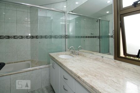 Apartamento para alugar com 104m², 4 quartos e 2 vagasBanheiro suíte