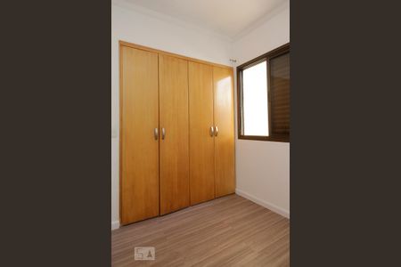 Apartamento para alugar com 104m², 4 quartos e 2 vagasQuarto 3 - Armários