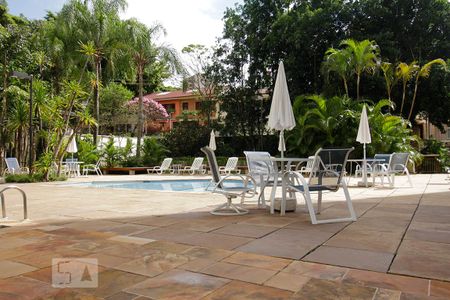 Apartamento para alugar com 104m², 4 quartos e 2 vagasÁrea comum - Piscina