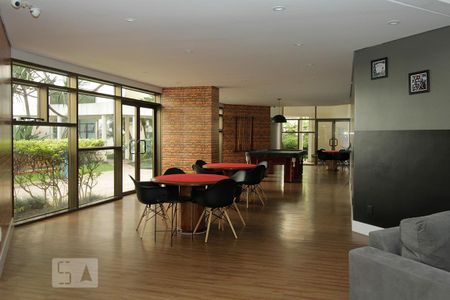 Apartamento para alugar com 104m², 4 quartos e 2 vagasÁrea comum - Salão de jogos
