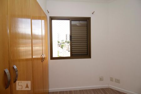 Apartamento para alugar com 104m², 4 quartos e 2 vagasQuarto 3 - Armários