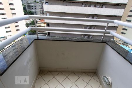 Sacada de kitnet/studio para alugar com 1 quarto, 28m² em Paraíso, São Paulo