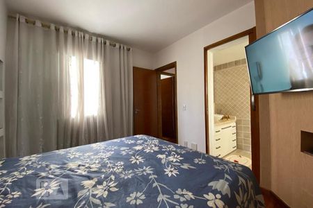 Apartamento à venda com 109m², 3 quartos e 2 vagas Apartamento à venda com 109m², 3 quartos e 2 vagasSuíte