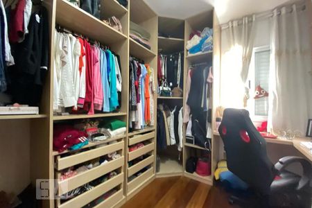 Apartamento à venda com 109m², 3 quartos e 2 vagas Apartamento à venda com 109m², 3 quartos e 2 vagasQuarto 2