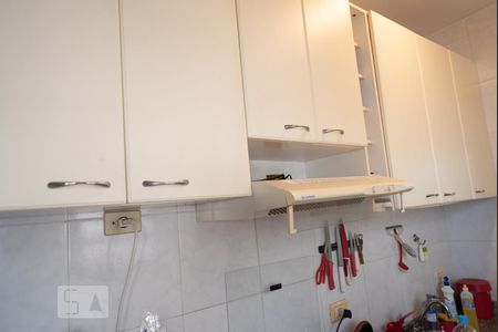 Apartamento à venda com 70m², 2 quartos e 1 vagaCozinha - Armários