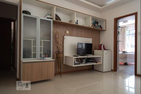 Sala de apartamento à venda com 2 quartos, 70m² em Copacabana, Rio de Janeiro