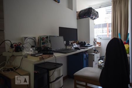 Apartamento à venda com 70m², 2 quartos e 1 vagaQuarto 2