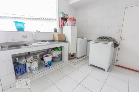 Casa à venda com 1100m², 5 quartos e 10 vagasÁrea de Serviço