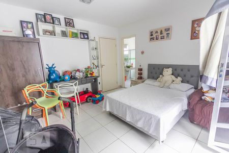 Suíte 1 de casa à venda com 5 quartos, 1100m² em Pechincha, Rio de Janeiro